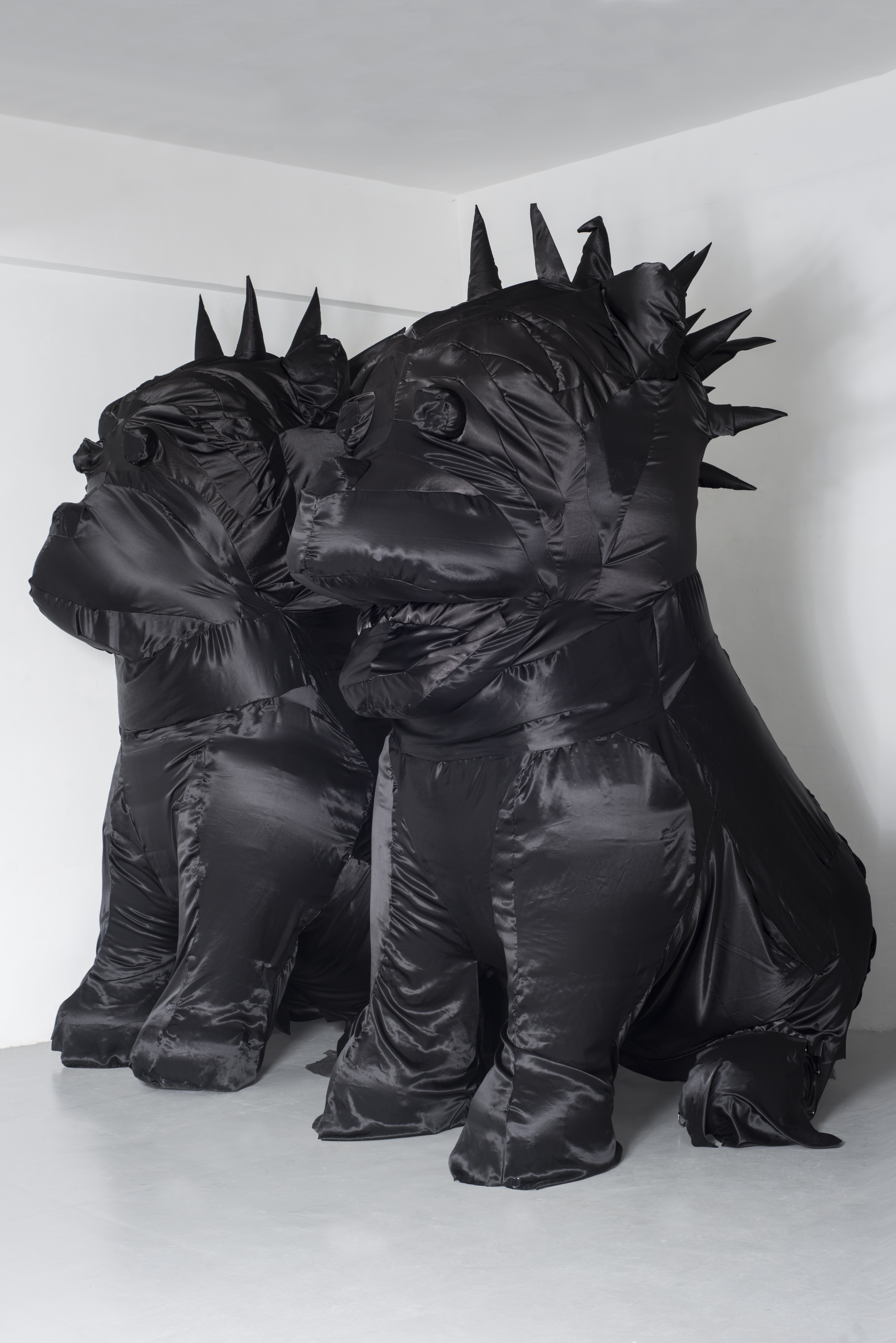 Giuseppina Giordano,OPEN MOUTH/ CLOSED MOUTH (made in CHINA), 2017/ silk covered inflatables/ 120x280x170 cm each