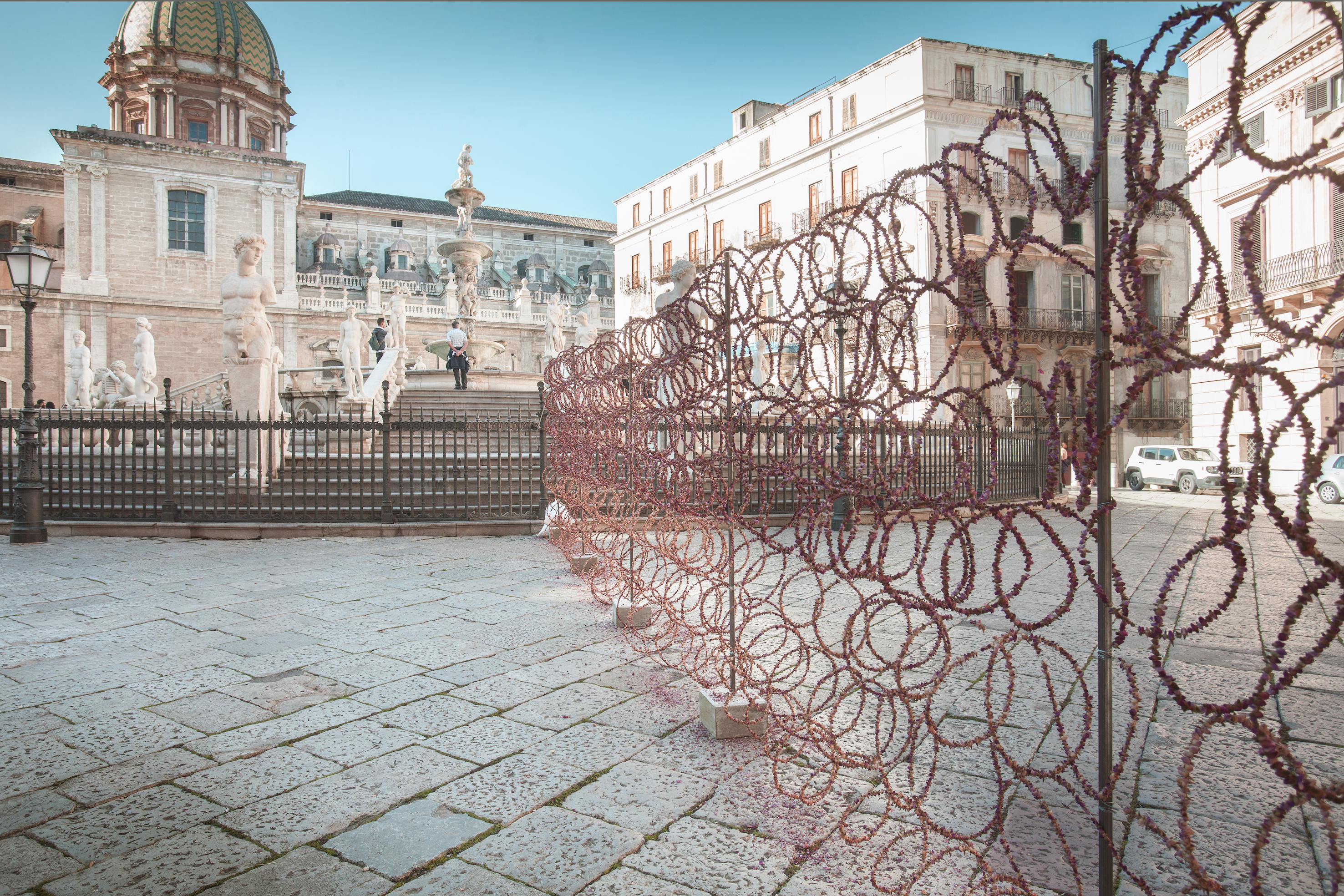 Giuseppina Giordano, THE WALL OF DELICACY, installation's view, Piazza Pretoria, Palermo, Italy / BAM Festival / ph: Stefania Romano